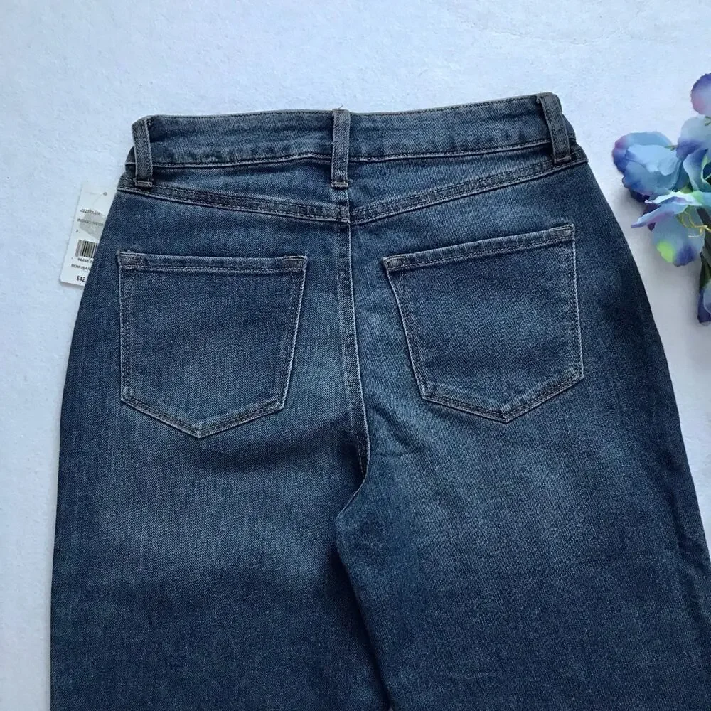 Rewash NWT Super High Rise Mom Jeans Juniors/Women 3/26